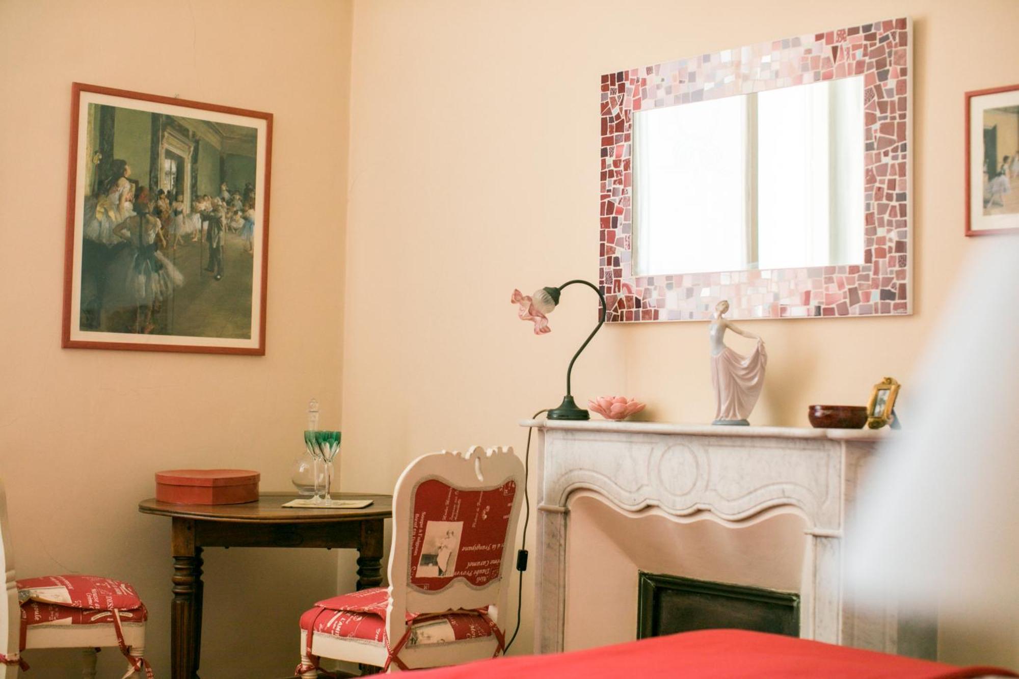 B&B Agapantus In Una Villa Dell'800 Dolceacqua Extérieur photo